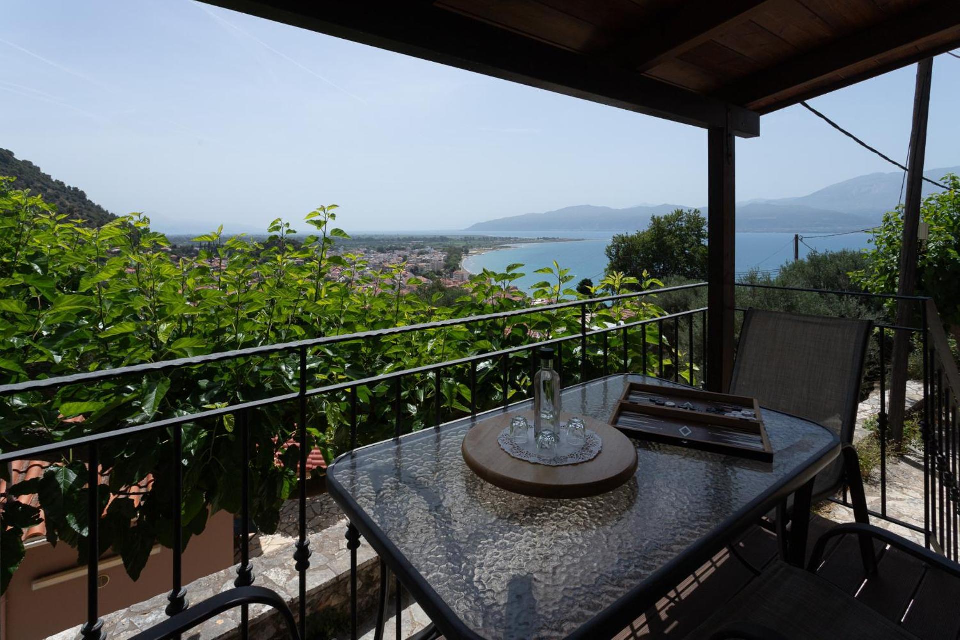 Apartamento To Spiti Sto Castro Nafpaktos Exterior foto